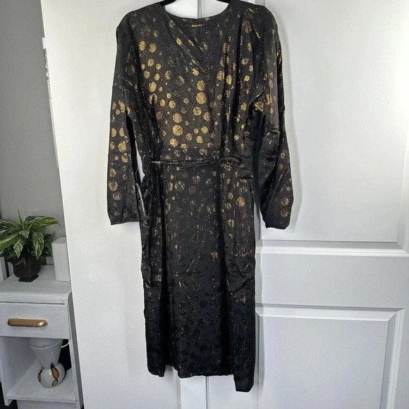 New ModCloth golden record party wrap Dress Size Small large Metallic Gold Black - Picture 2 of 11